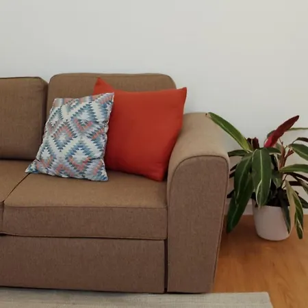 A M A R - 450m From The *