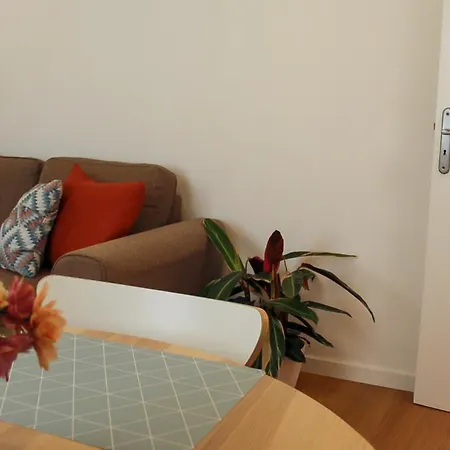 公寓 A M A R - 450m From The *