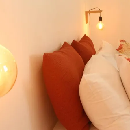 A M A R - 450m From The *