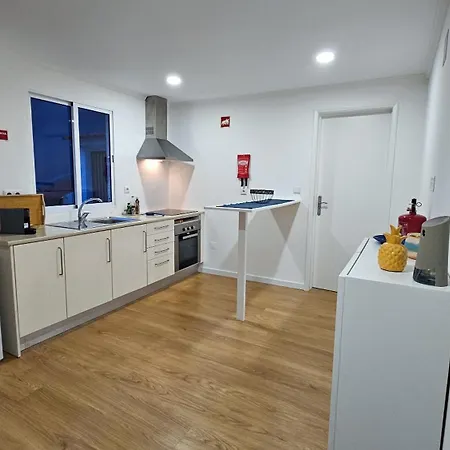 شقة A M A R - 450m From The São Roque