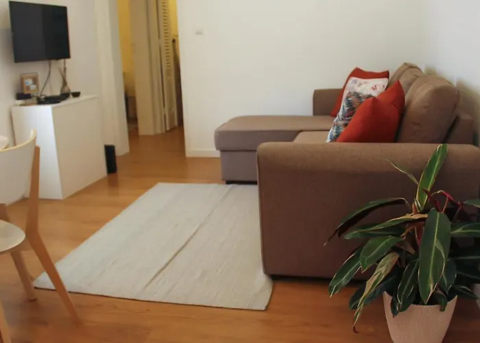 A M A R - 450m From The Appartamento São Roque