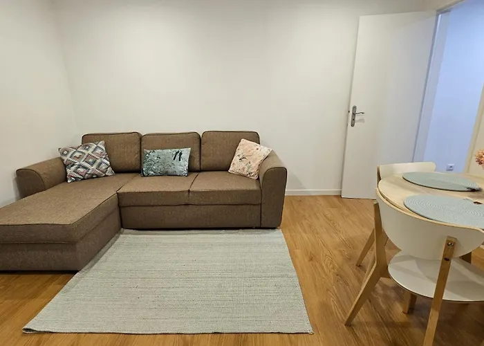 A M A R - 450m From The