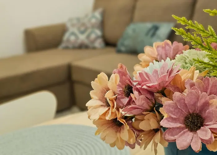 A M A R - 450m From The * Сан-Роки