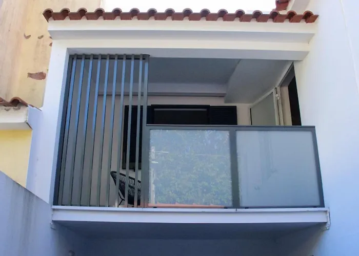 A M A R - 450m From The * São Roque